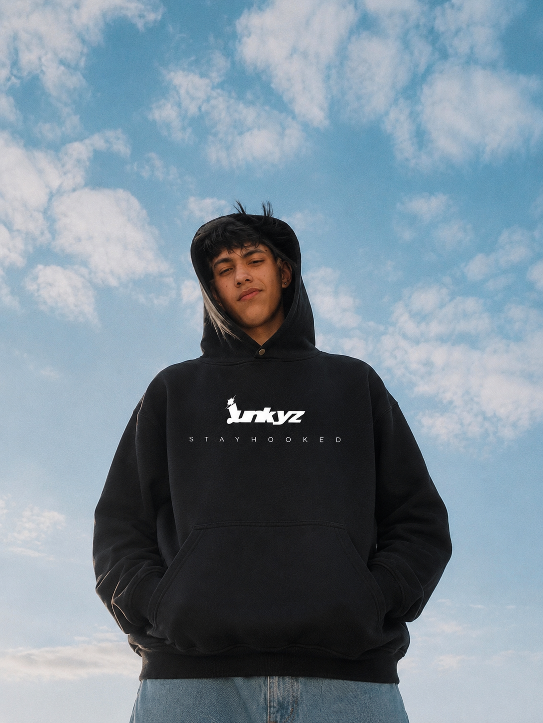 hoodies & Sweatshirts